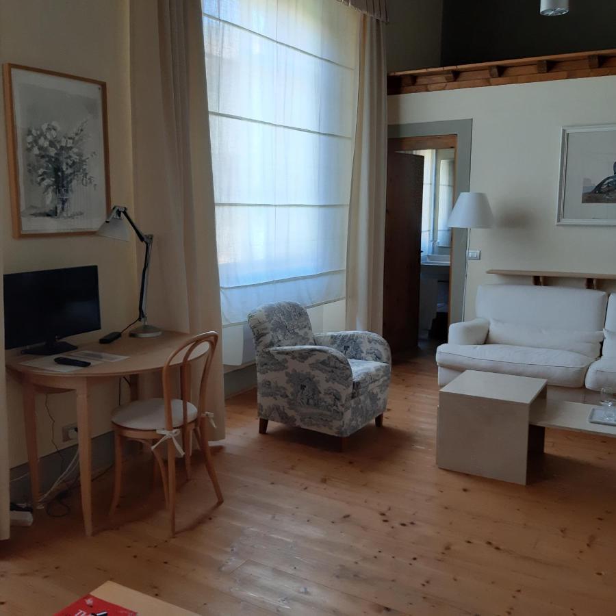 Fattoria Casamora - Suites Pian di Scò Extérieur photo