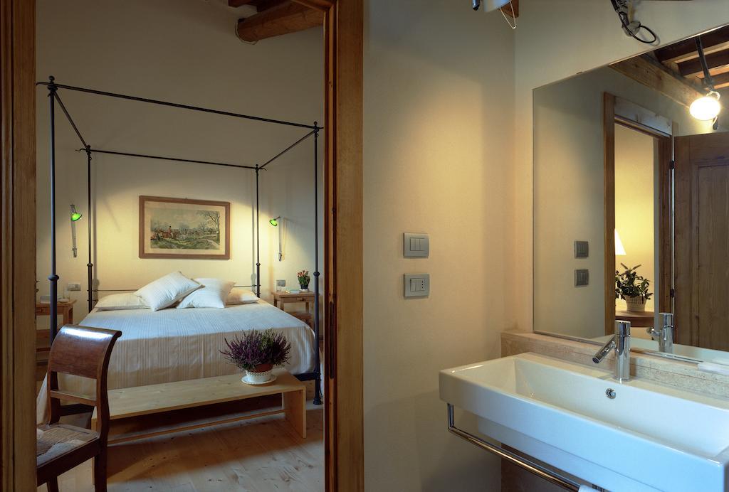 Fattoria Casamora - Suites Pian di Scò Extérieur photo